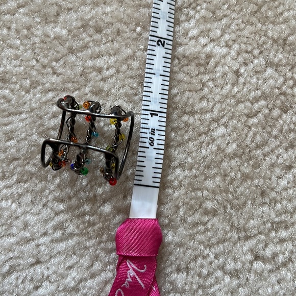 Costume cuff with beads - Picture 2 of 3